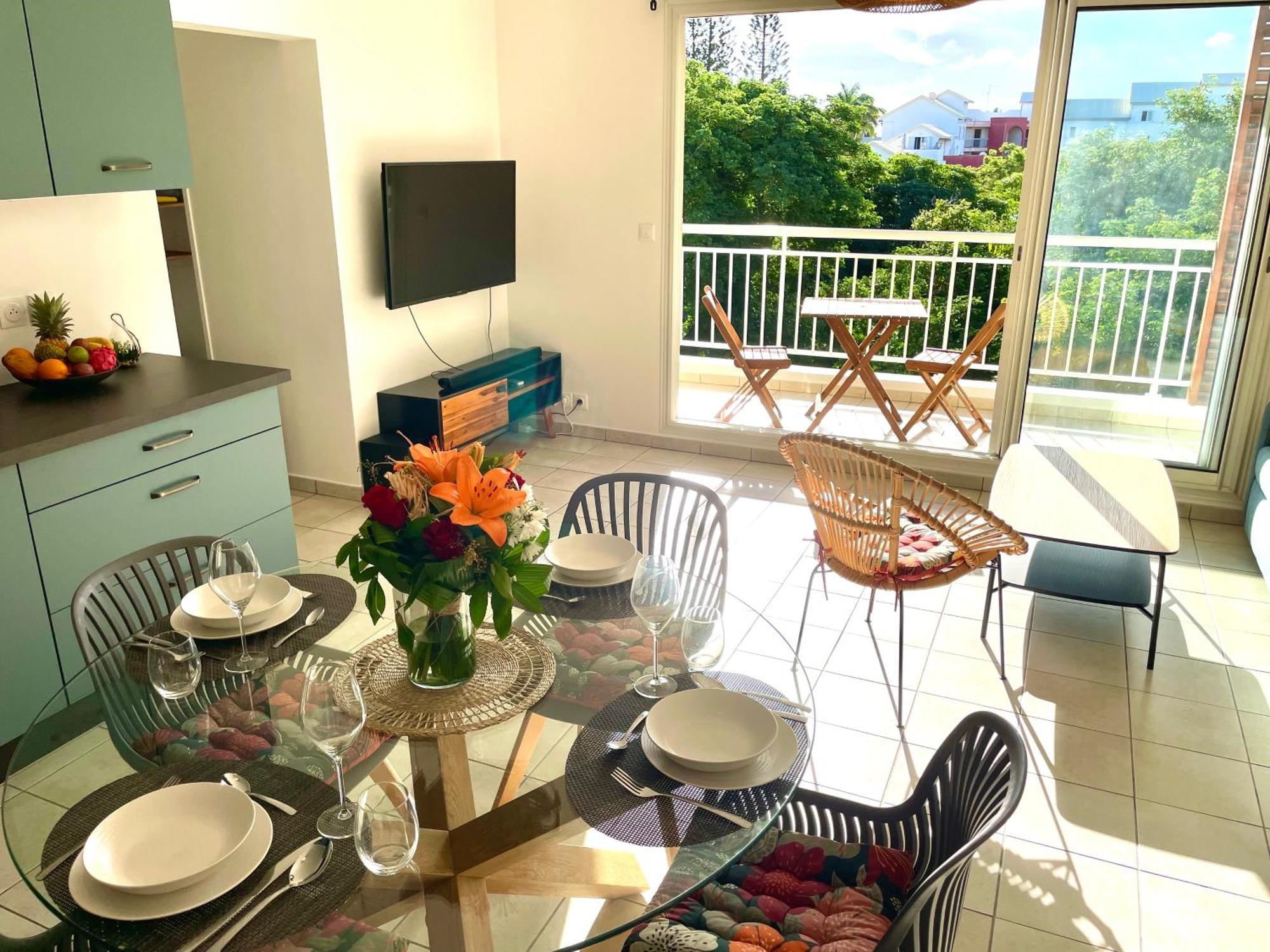 Appartement Lumineux Renove A Neuf Сен-Пиер Екстериор снимка